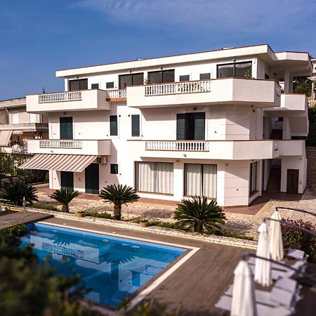 Villa La Quiete - Adults Only Cuke Екстер'єр фото