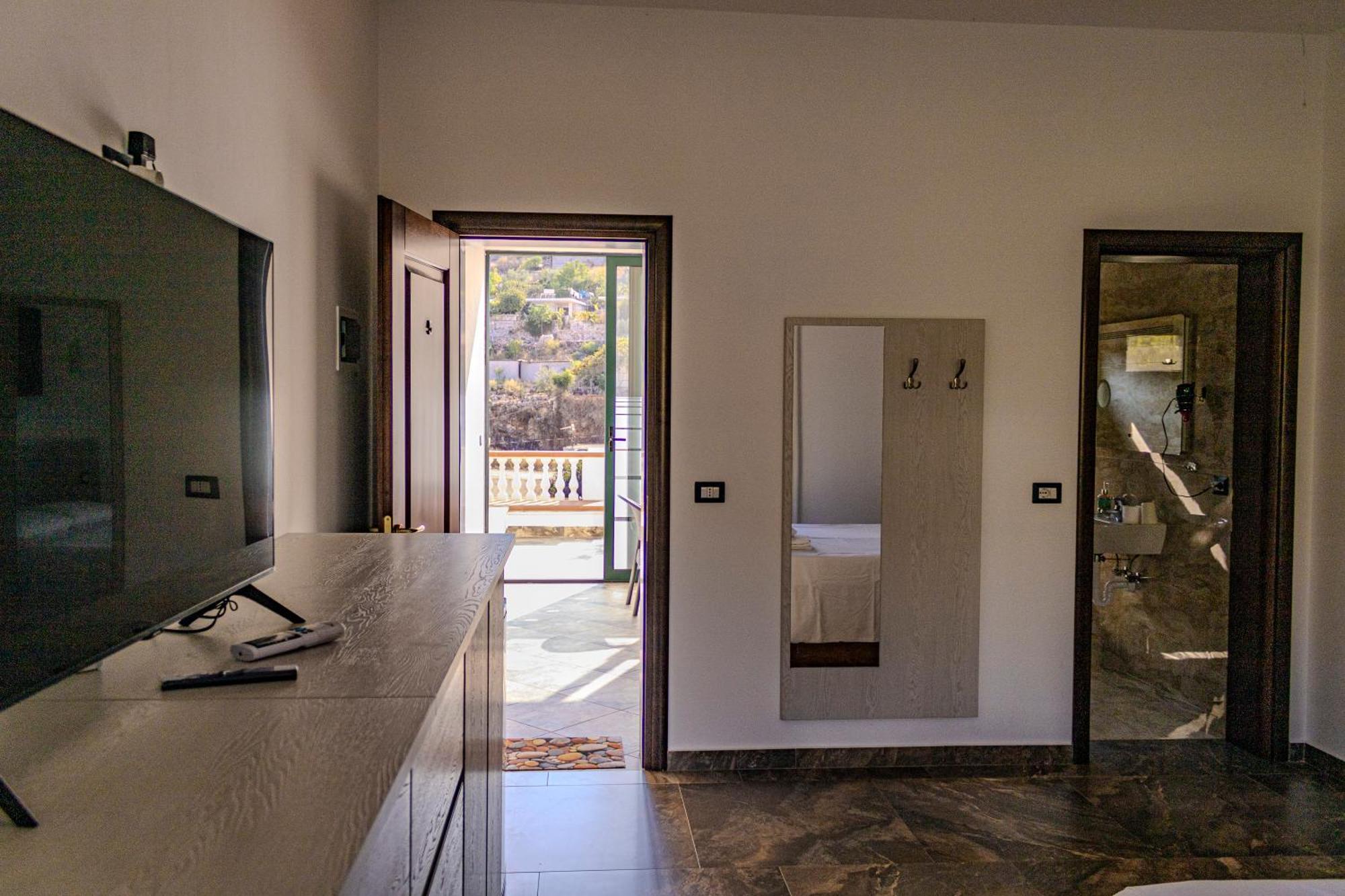 Villa La Quiete - Adults Only Cuke Екстер'єр фото